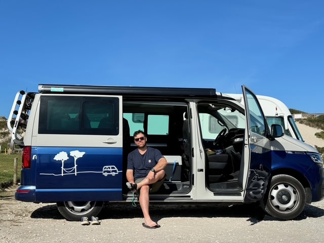 Disfrutando con Road Surfers de una experiencia en Caravaning